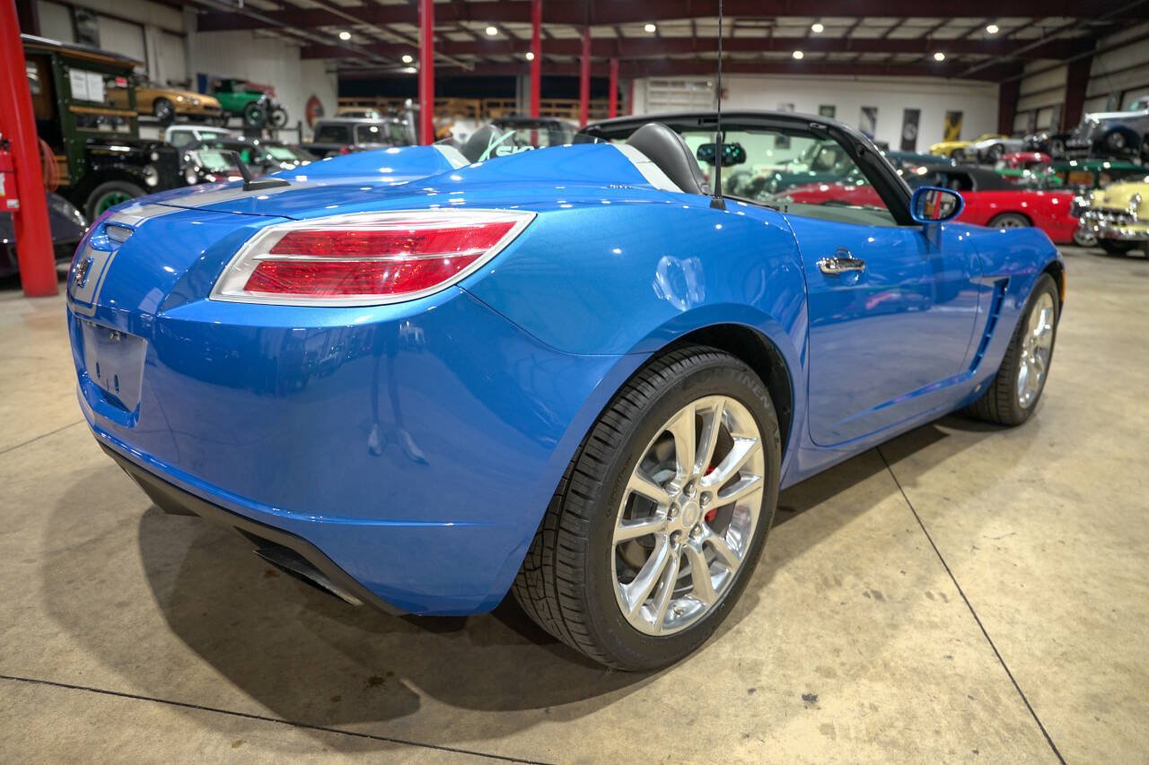 Used 2009 Saturn Sky Hydro Blue RWD image 7