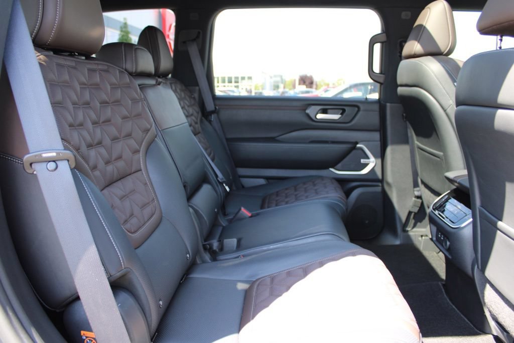 New 2026 Nissan Armada Platinum Reserve AWD/4WD image 16