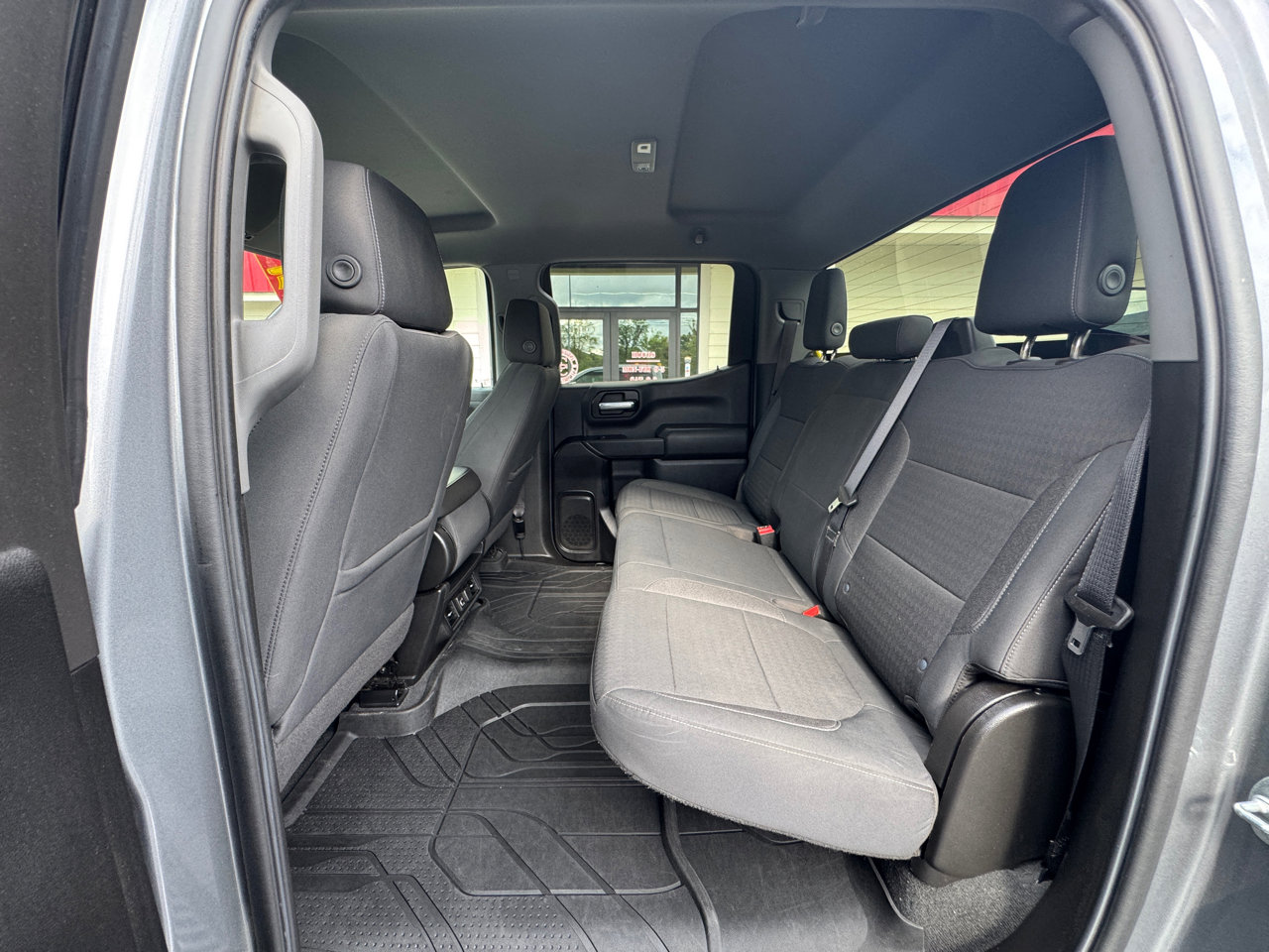 Used 2021 Chevrolet Silverado 1500 LT image 15