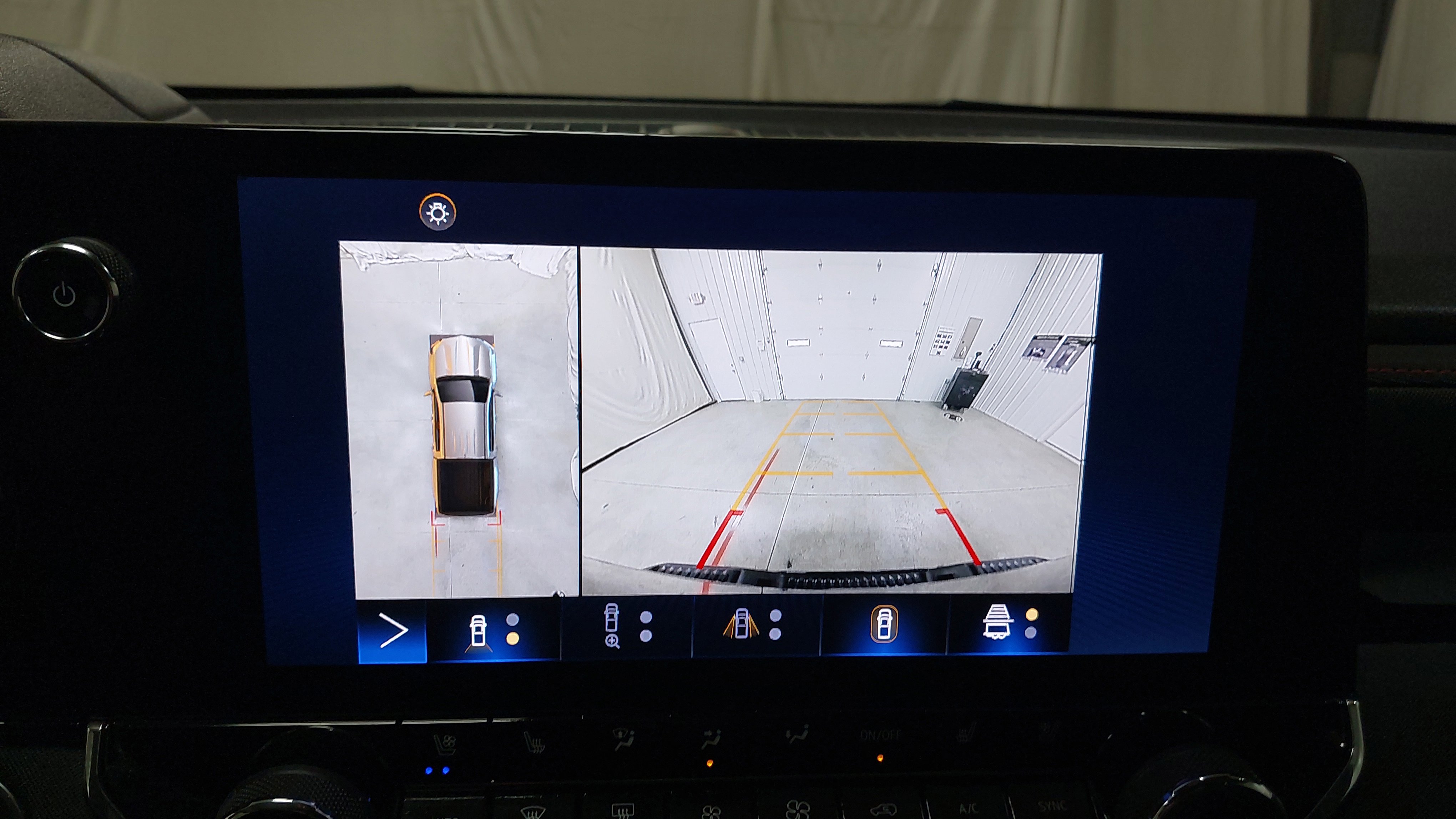 Used 2023 Chevrolet Colorado Z71 w/ Z71 Convenience Package 2 image 36