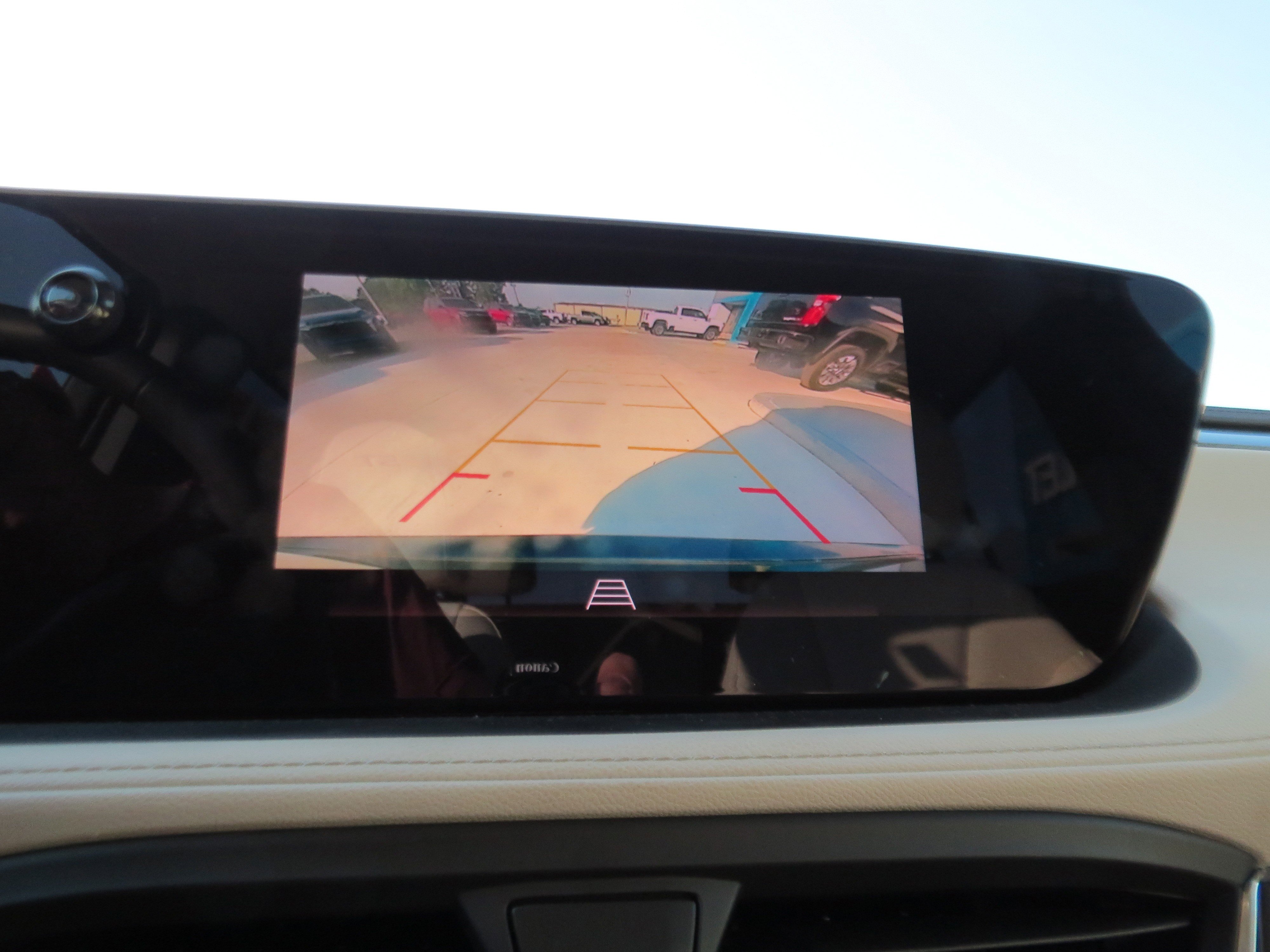 Used 2024 Buick Encore GX Sport Touring w/ Experience Buick Package FWD image 17
