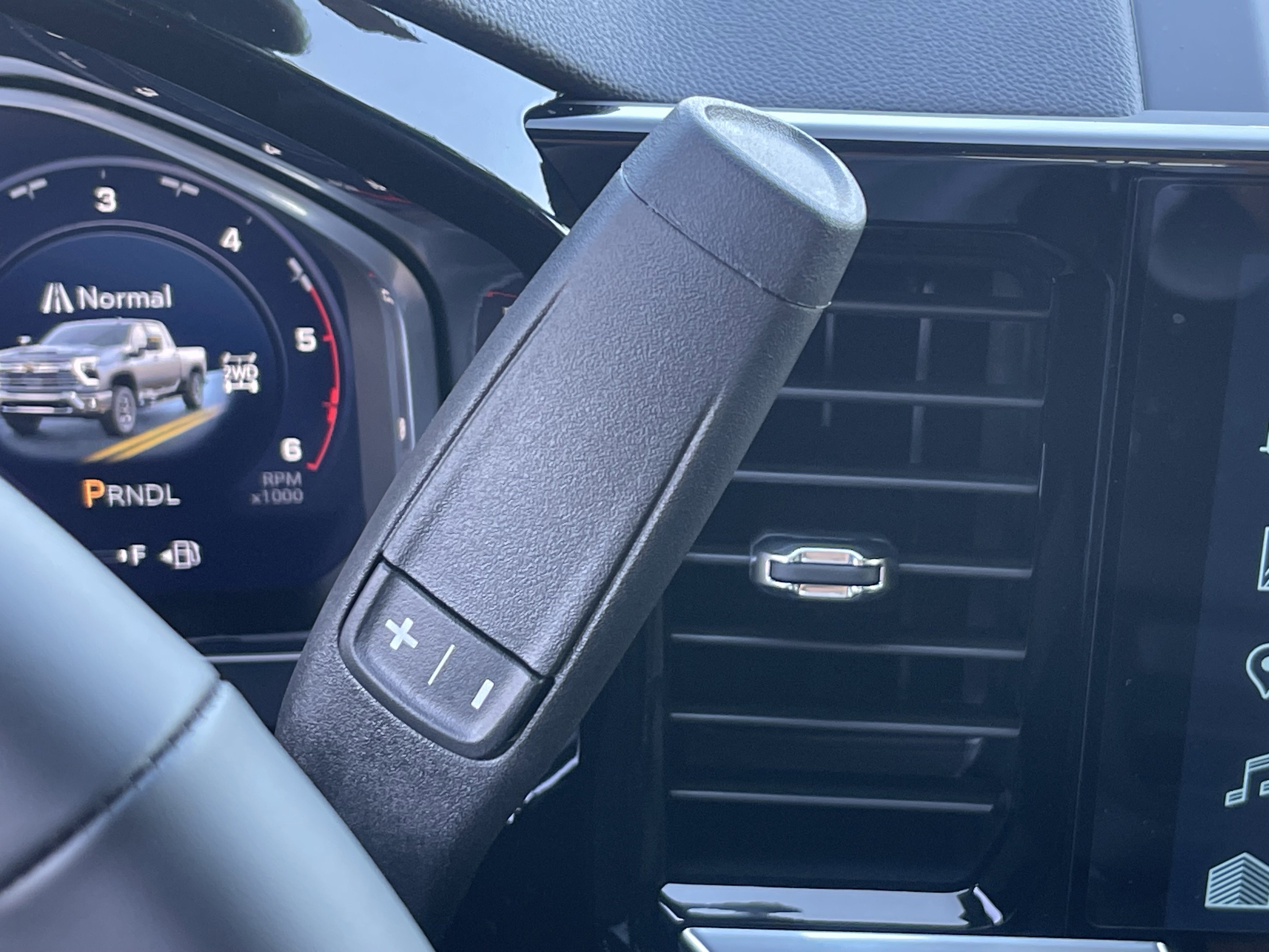 New 2026 Chevrolet Silverado 2500 LT w/ Z71 Chrome Sport Edition image 32