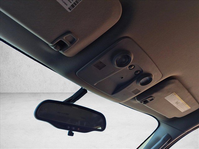 Used 2013 Chevrolet Traverse LT FWD image 13