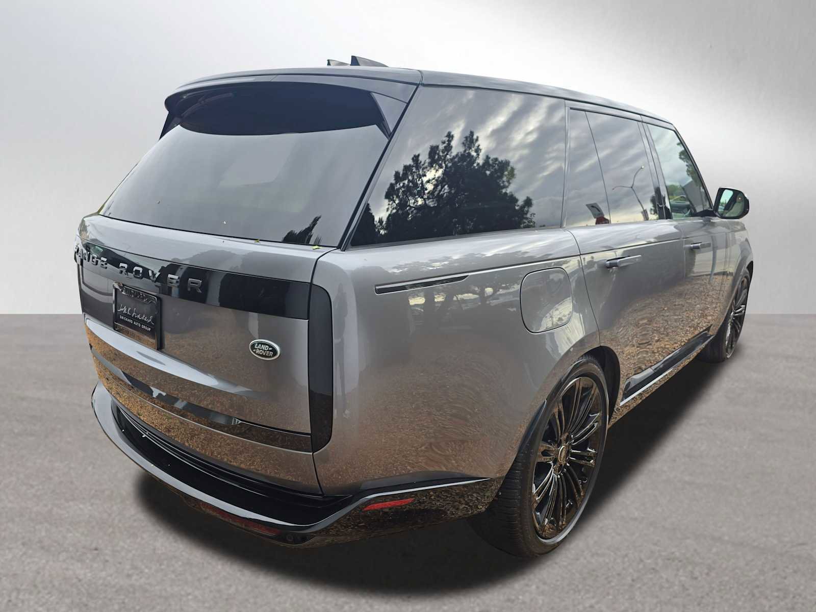 Used 2023 Land Rover Range Rover SE image 5