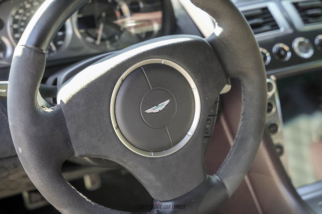 Used 2005 Aston Martin DB9 Coupe RWD image 42
