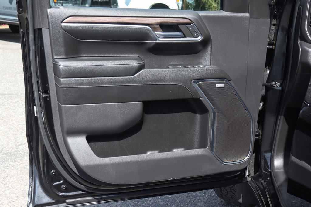 Used 2024 Chevrolet Silverado 1500 RST w/ Convenience Package II AWD/4WD image 18