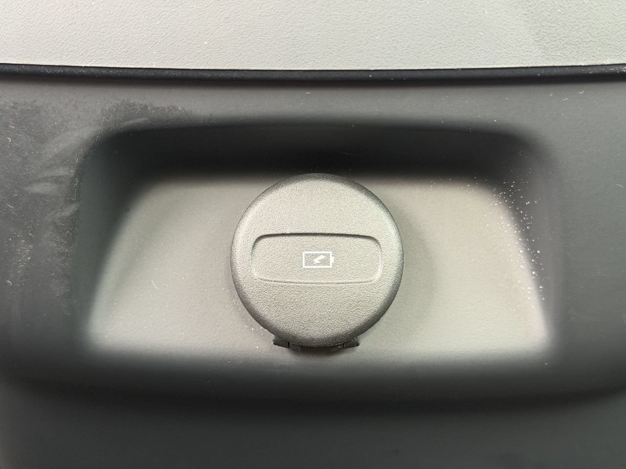 Used 2024 Volvo S60 B5 Core AWD/4WD image 21