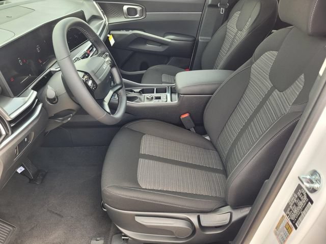 New 2026 Kia Sorento LX FWD image 8