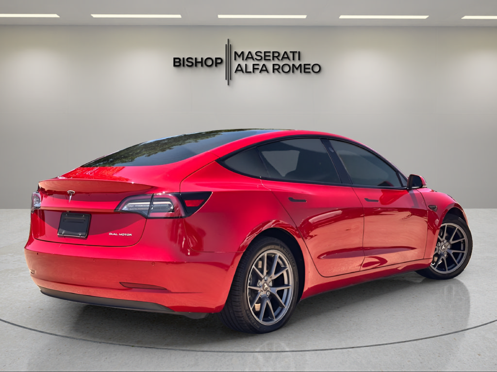 Used 2022 Tesla Model 3 Long Range AWD/4WD image 5