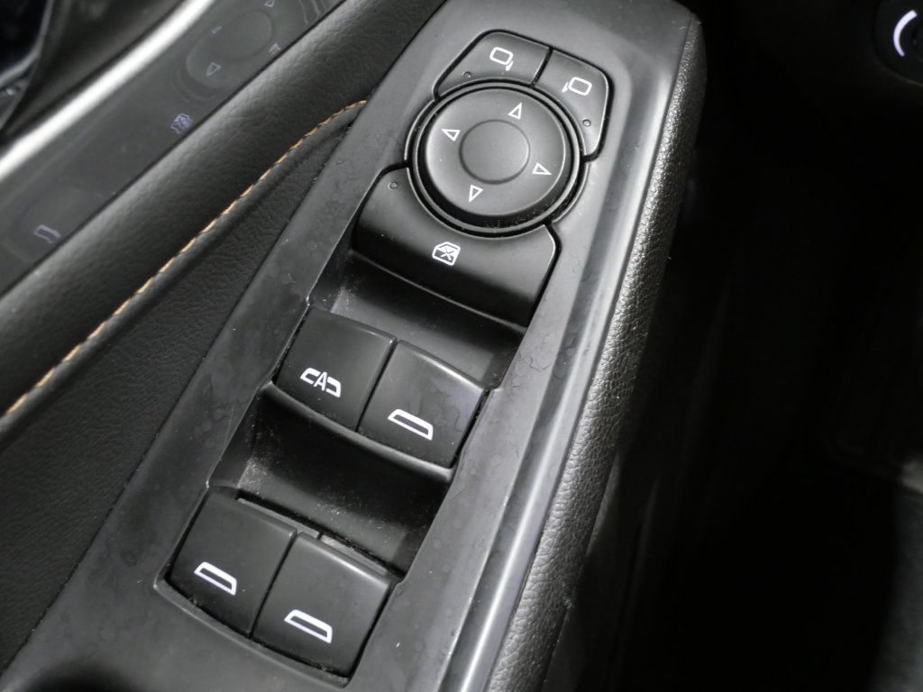 Used 2021 Chevrolet Traverse LT AWD/4WD image 13
