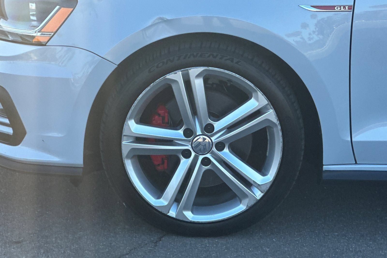 Used 2017 Volkswagen Jetta GLI FWD image 23