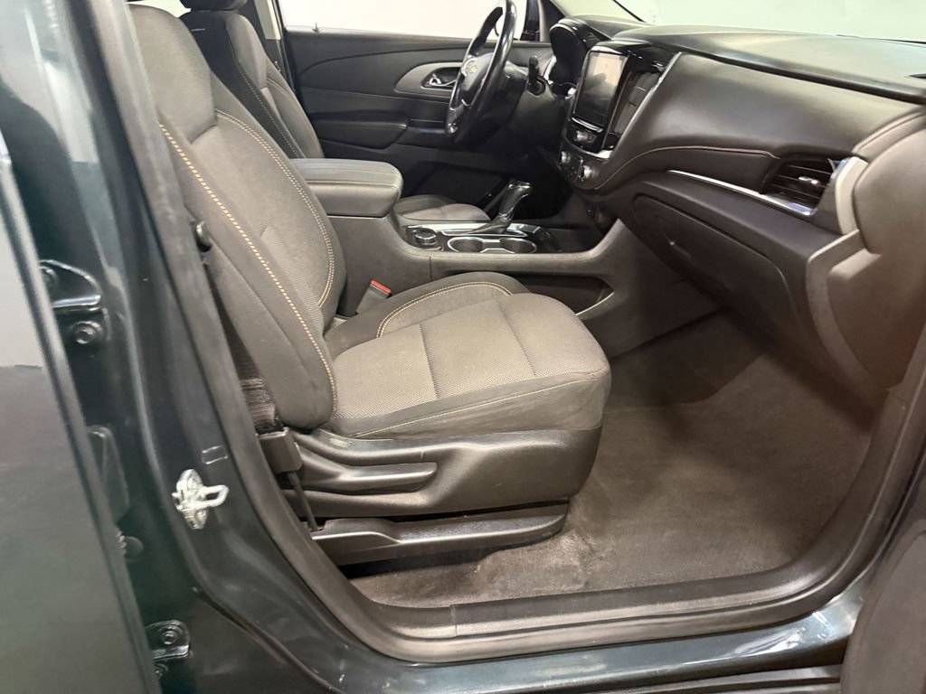 Used 2019 Chevrolet Traverse LT image 63