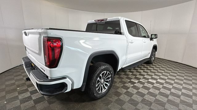 Used 2022 GMC Sierra 1500 AT4 w/ AT4 Premium Package AWD/4WD image 3