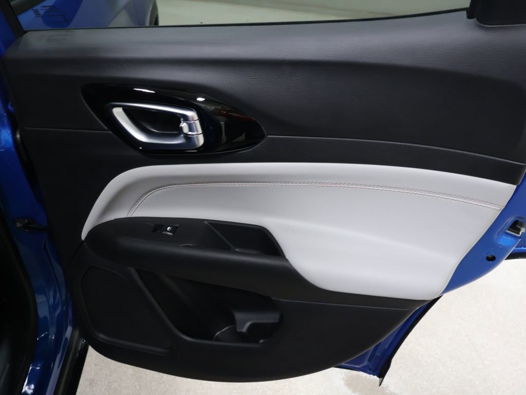 New 2026 Jeep Compass Limited image 17