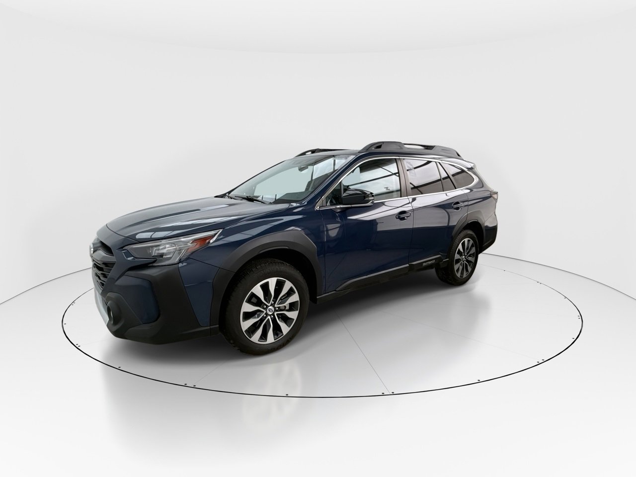Used 2023 Subaru Outback Limited image 4