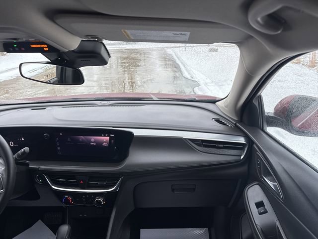 Used 2025 Buick Encore GX Sport Touring image 30