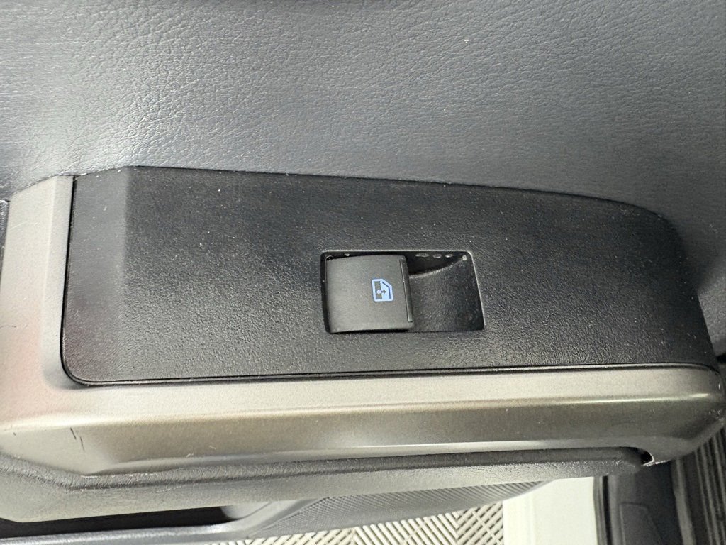 Used 2022 Toyota Tacoma SR5 image 35