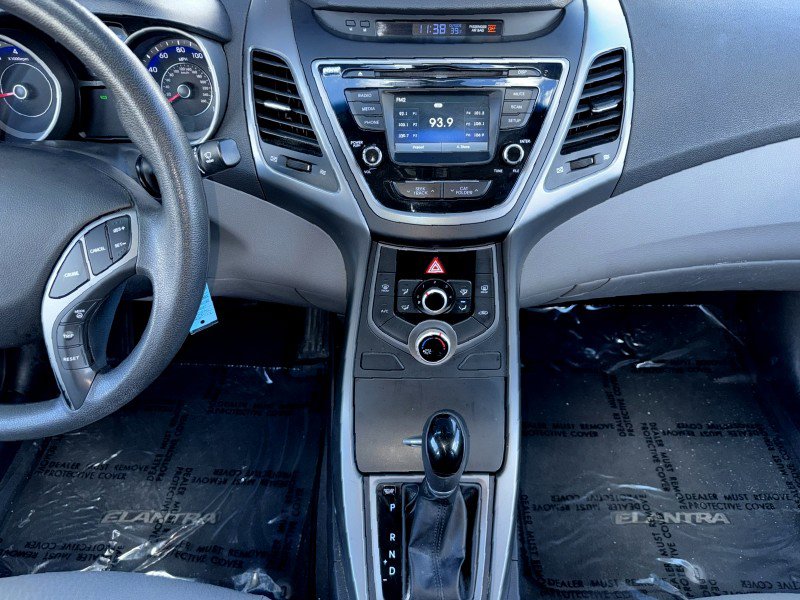 Used 2015 Hyundai Elantra SE w/ Option Group 02 image 22
