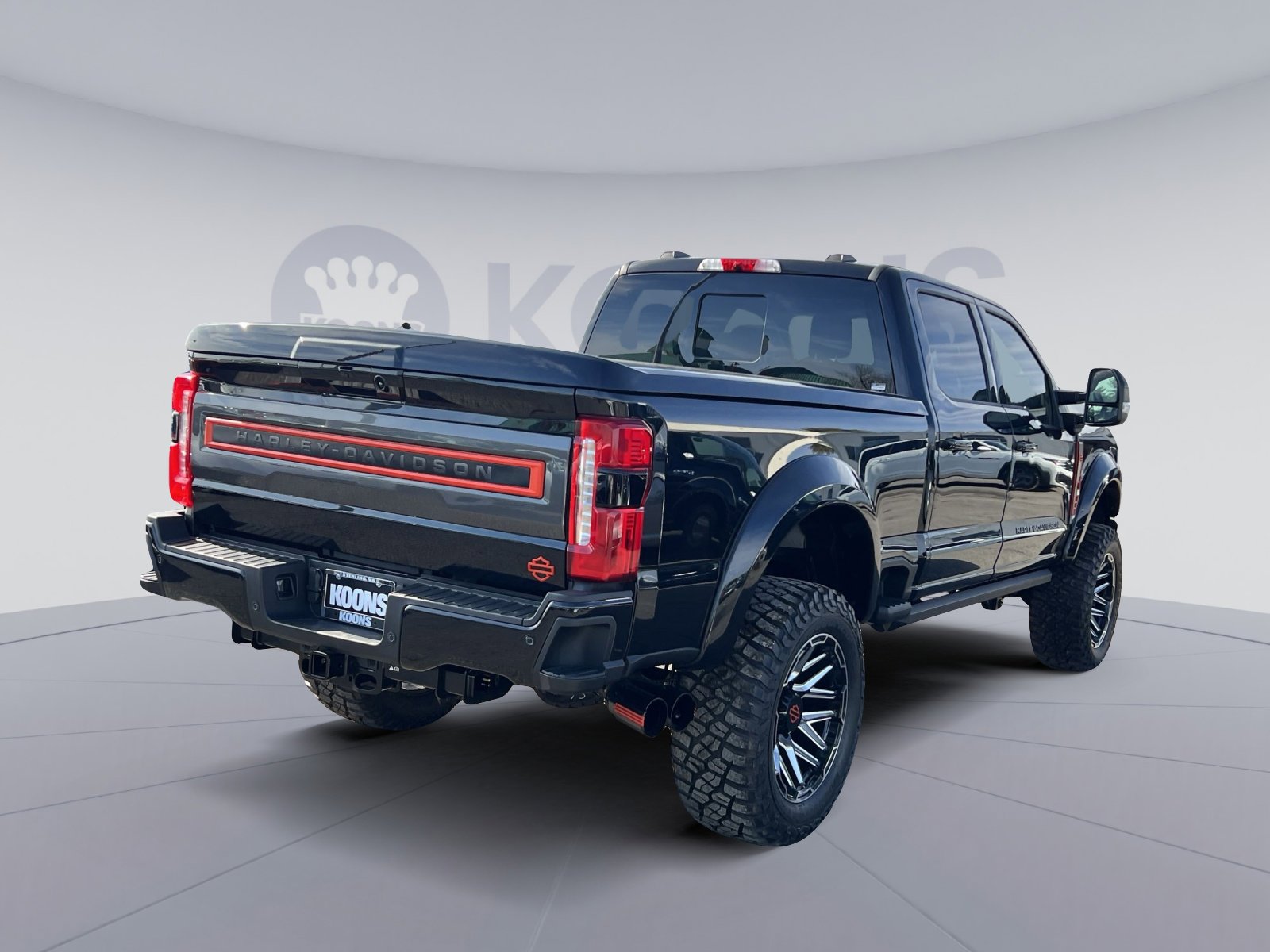 New 2026 Ford F250 Lariat w/ Black Appearance Package image 7