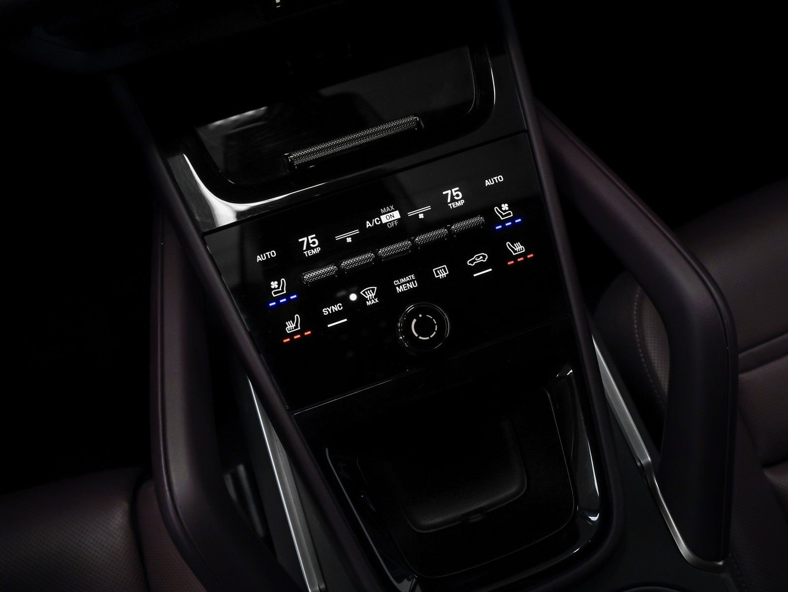 Certified 2025 Porsche Cayenne E-Hybrid image 38