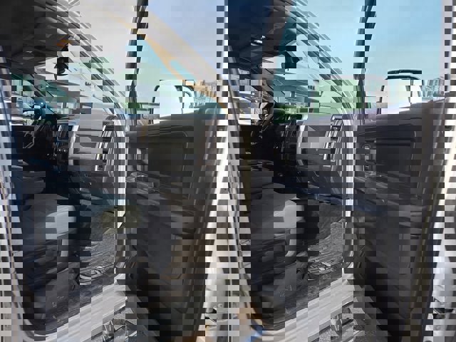 Used 2014 RAM 3500 Tradesman w/ Chrome Appearance Group image 13