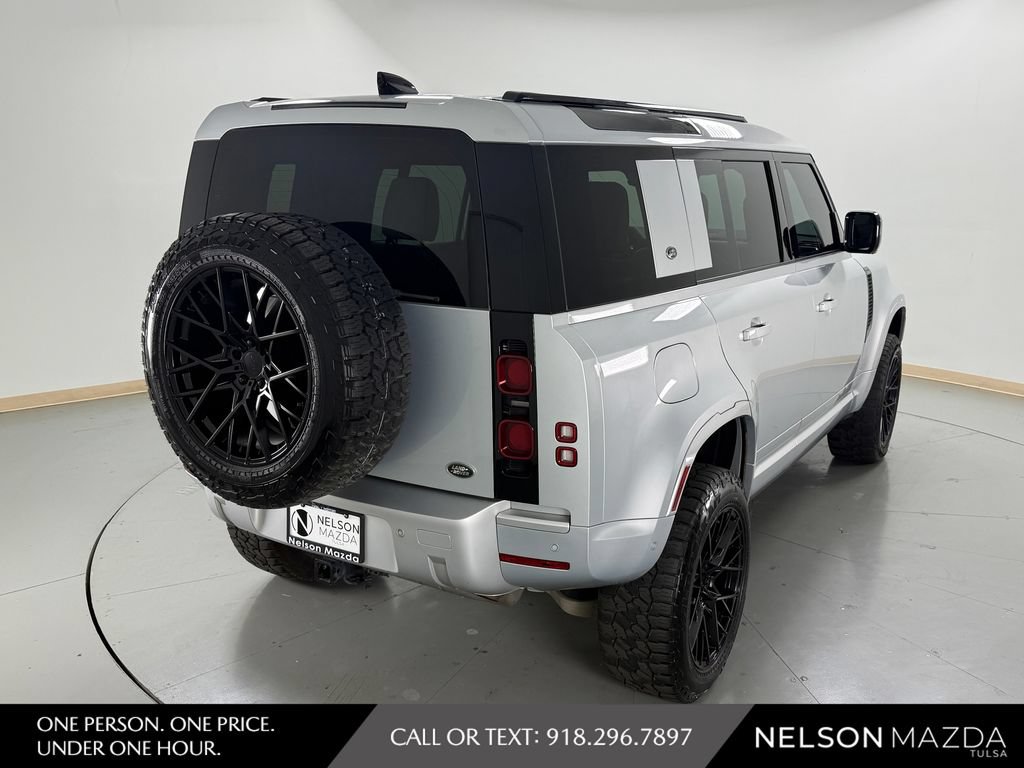 Used 2022 Land Rover Defender 110 XS Edition AWD/4WD image 6