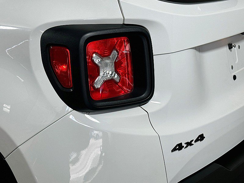 Used 2023 Jeep Renegade Trailhawk AWD/4WD image 24