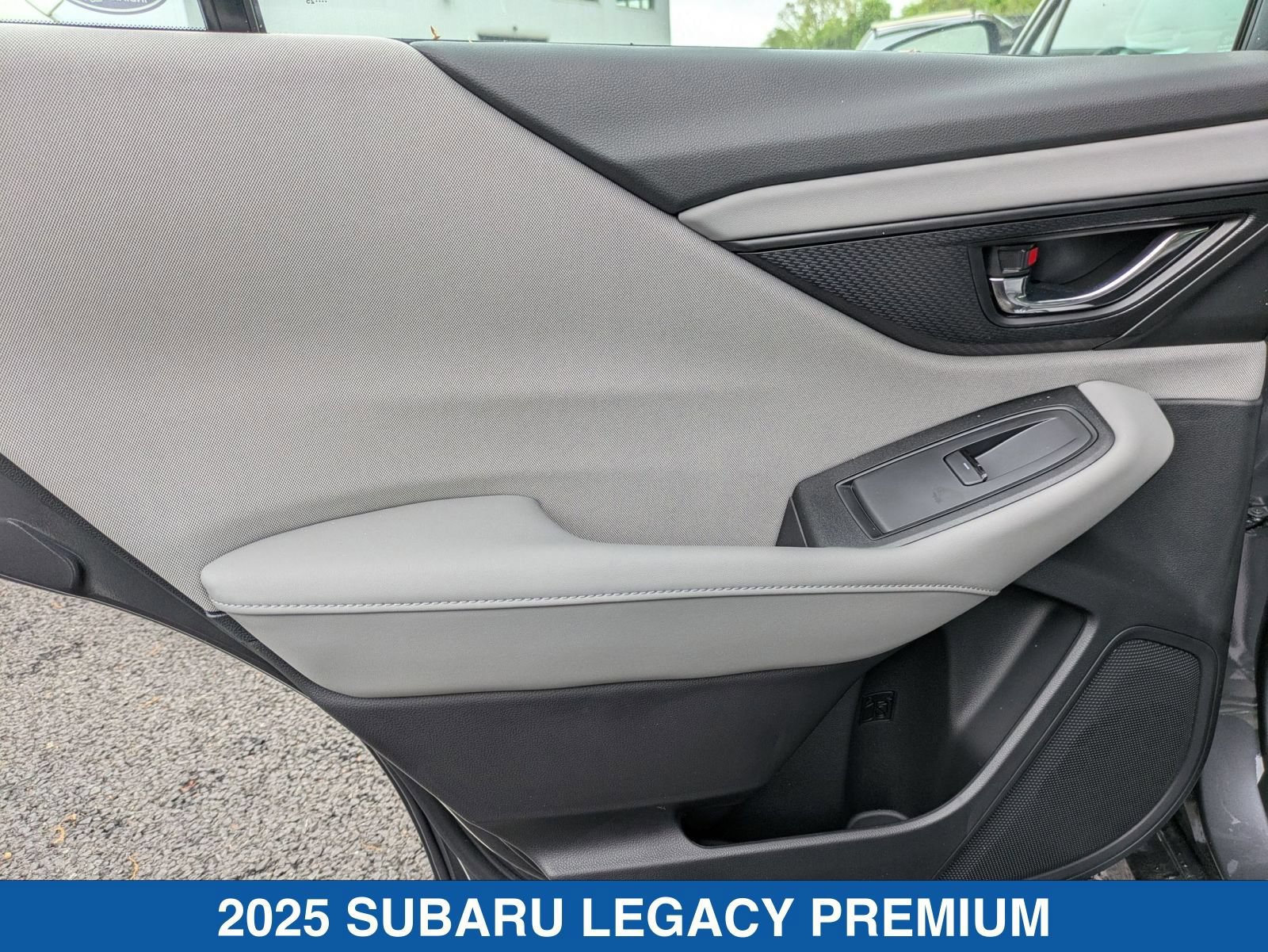 Certified 2025 Subaru Legacy Premium AWD/4WD image 27