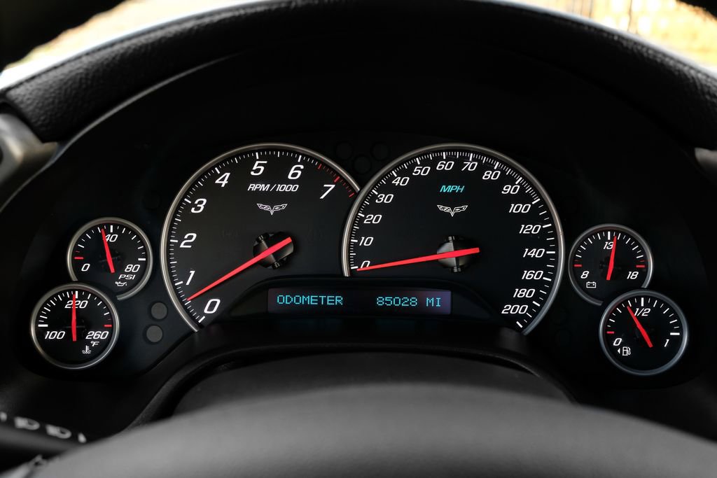 Used 2006 Chevrolet Corvette Coupe w/ Preferred Equipment Group image 21