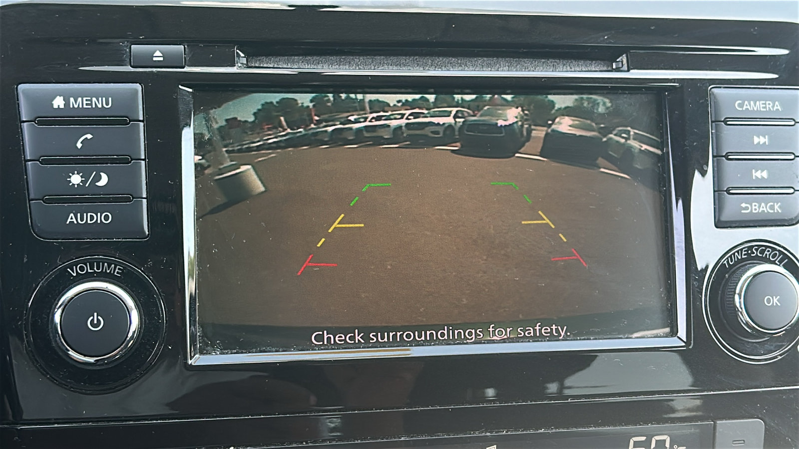 Used 2018 Nissan Rogue SV AWD/4WD image 22