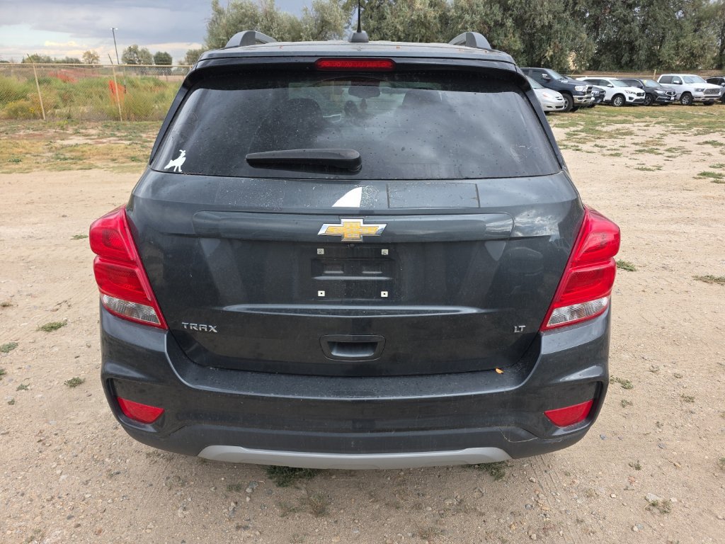 Used 2019 Chevrolet Trax LT w/ LT Convenience Package FWD image 4