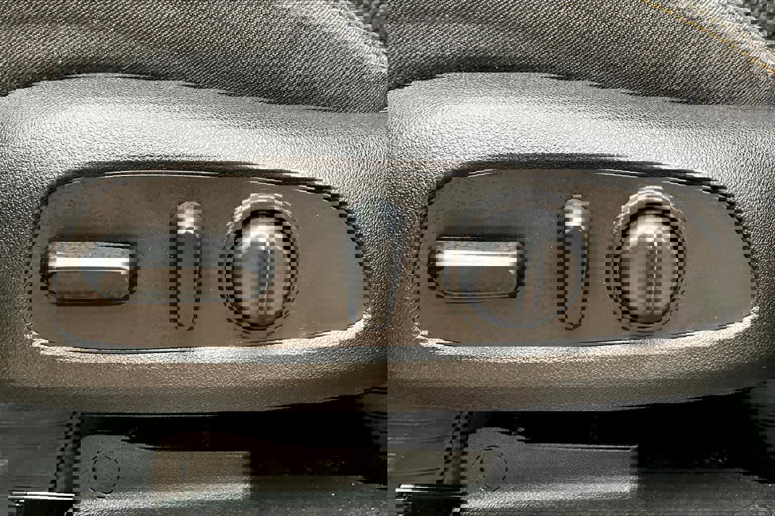 Used 2019 GMC Terrain SLE w/ Driver Convenience Package image 33