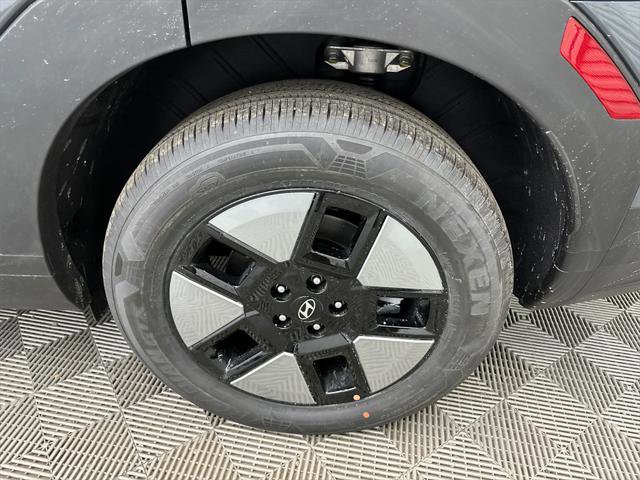 New 2026 Hyundai Santa Fe SE image 20