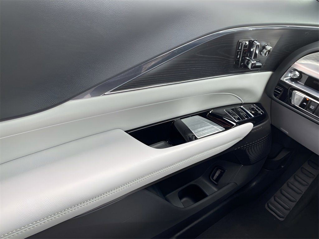 Certified 2024 Cadillac Lyriq Sport image 26