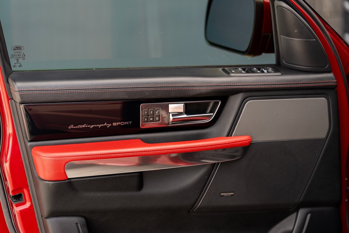 Used 2013 Land Rover Range Rover Sport Autobiography AWD/4WD image 22