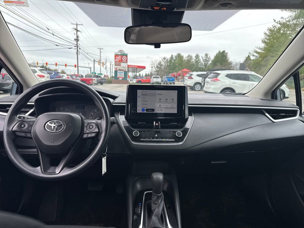 Used 2023 Toyota Corolla LE image 13