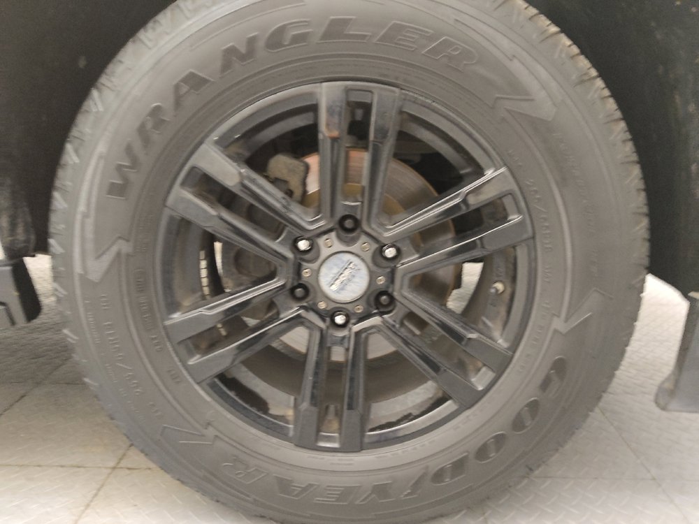 Used 2015 Chevrolet Tahoe LS RWD image 31