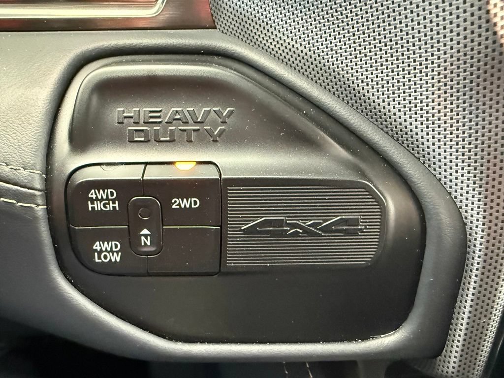 Used 2022 RAM 2500 Limited AWD/4WD image 17
