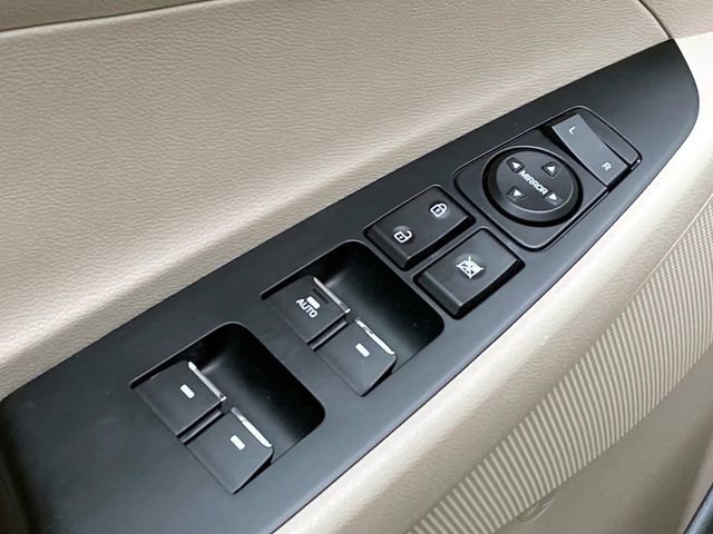 Used 2016 Hyundai Tucson Limited w/ Option Group 03 image 31