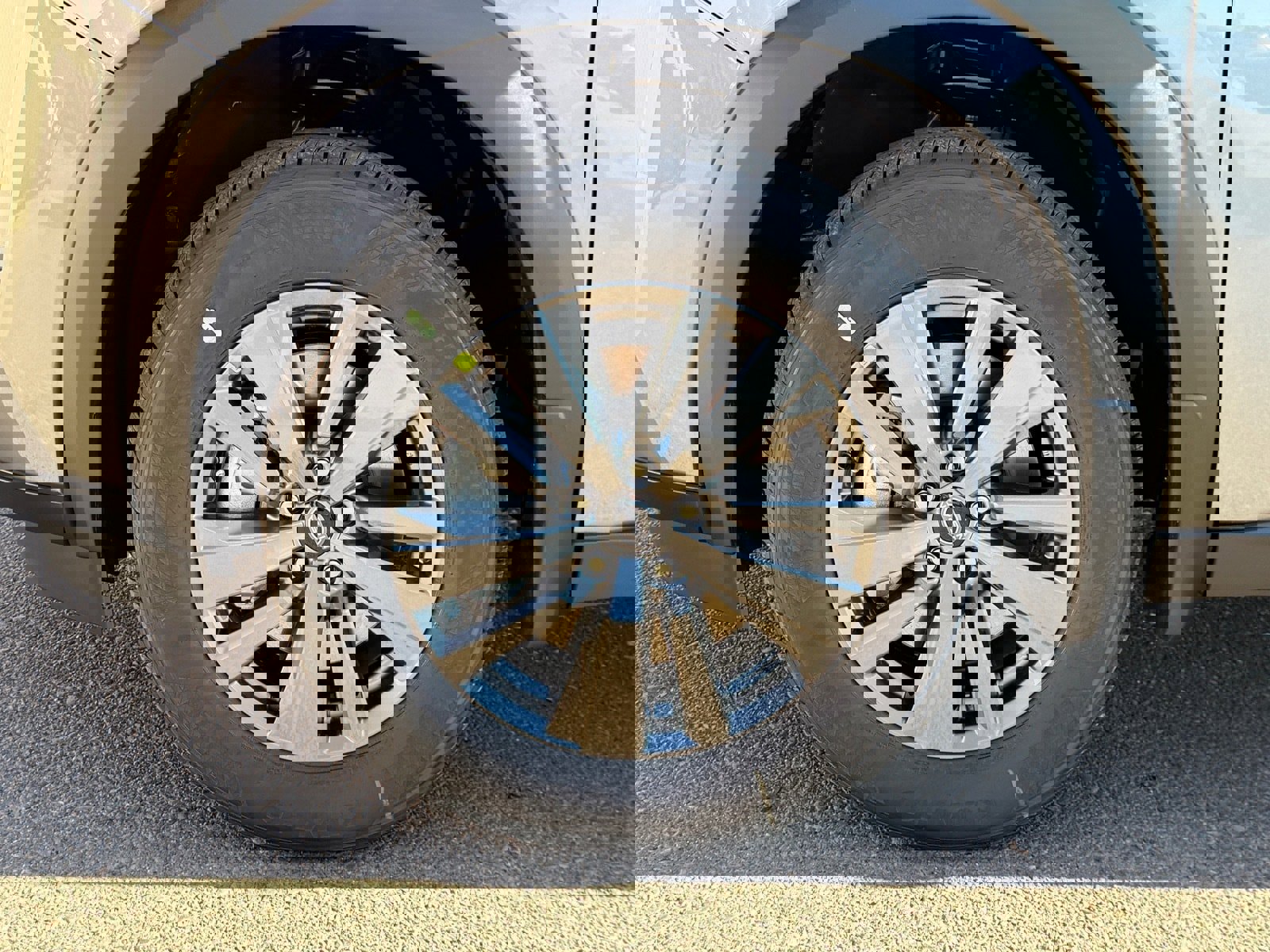 New 2025 Nissan Pathfinder SV image 10