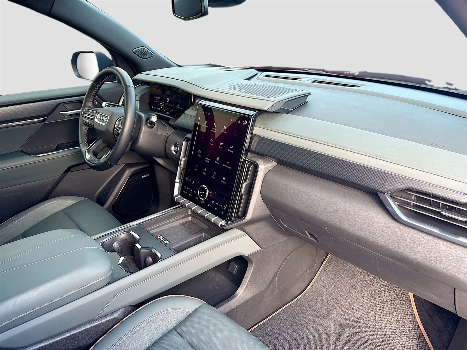 Used 2025 GMC Acadia AT4 image 31