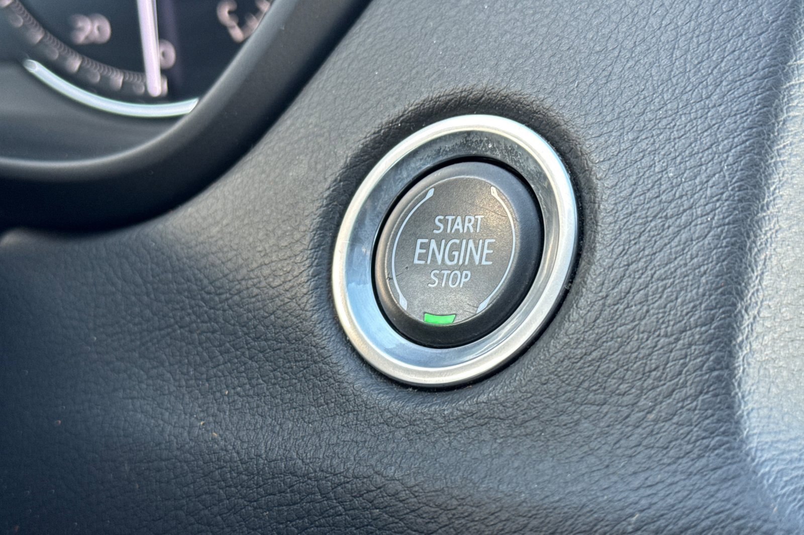 Used 2023 Cadillac XT4 Premium Luxury image 24