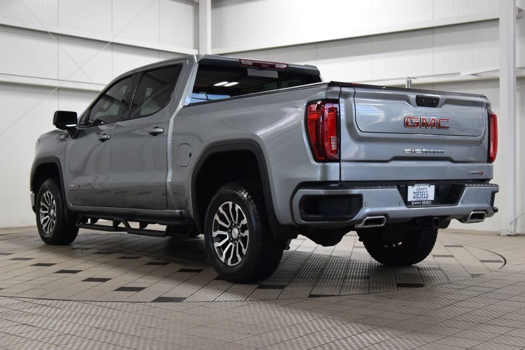 Used 2023 GMC Sierra 1500 AT4 w/ Technology Package AWD/4WD image 5