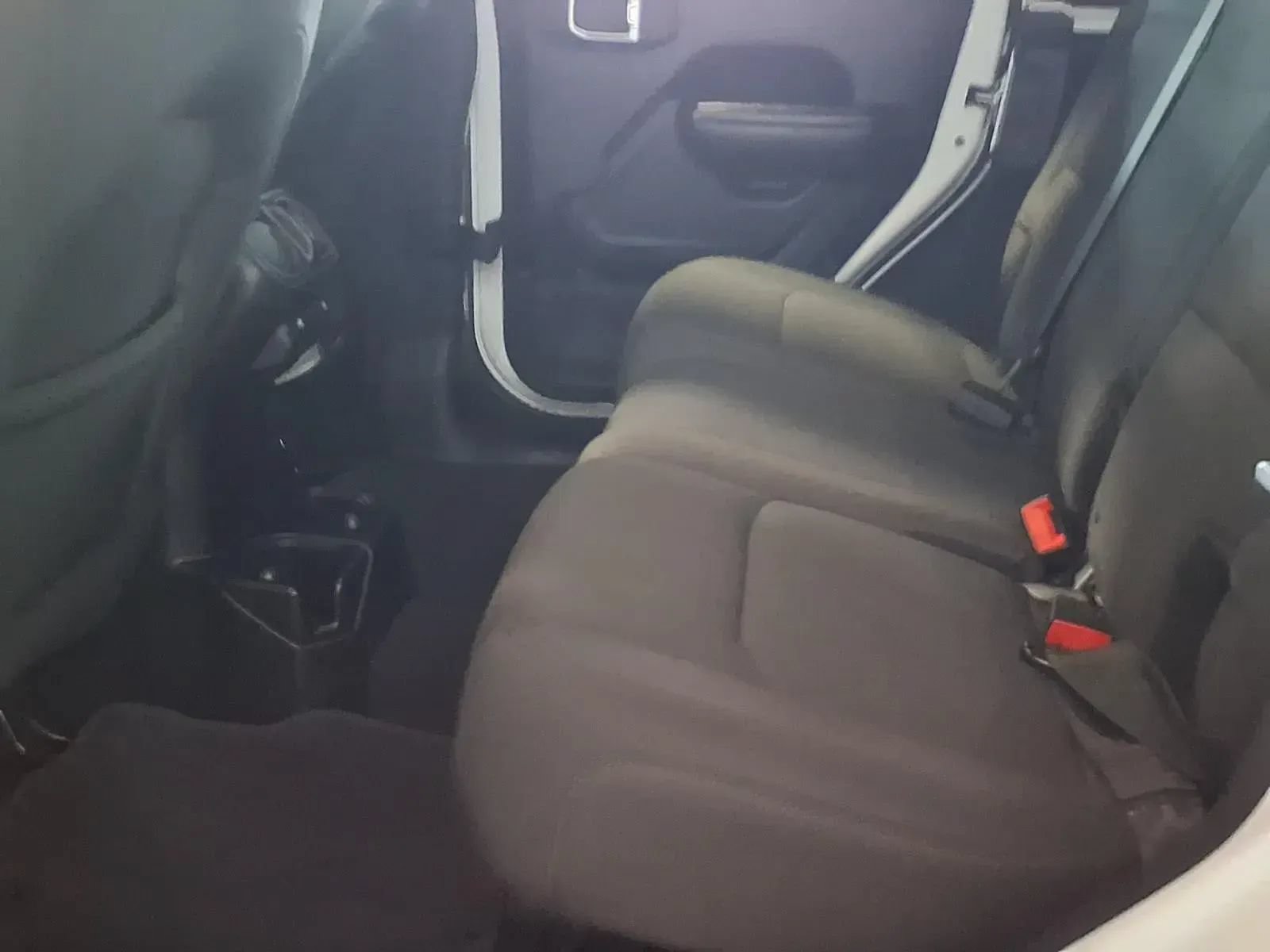 Used 2018 Jeep Wrangler Unlimited Sport S AWD/4WD image 14