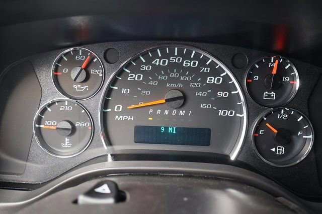 New 2025 Chevrolet Express 2500 w/ Communications Package image 25