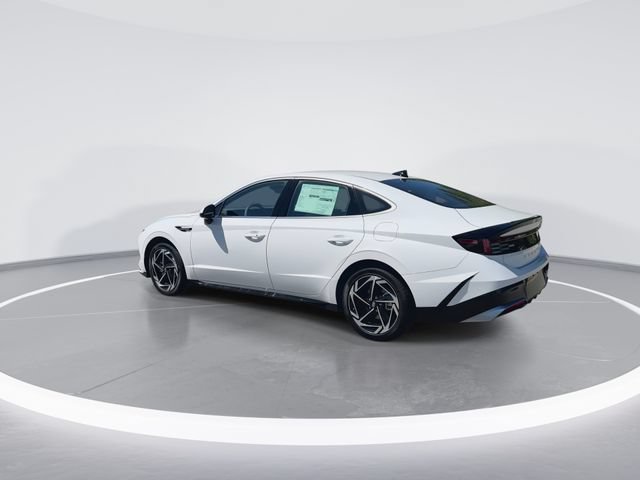 New 2026 Hyundai Sonata SEL FWD image 6
