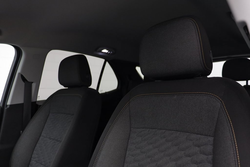 Used 2019 Chevrolet Equinox LT image 12