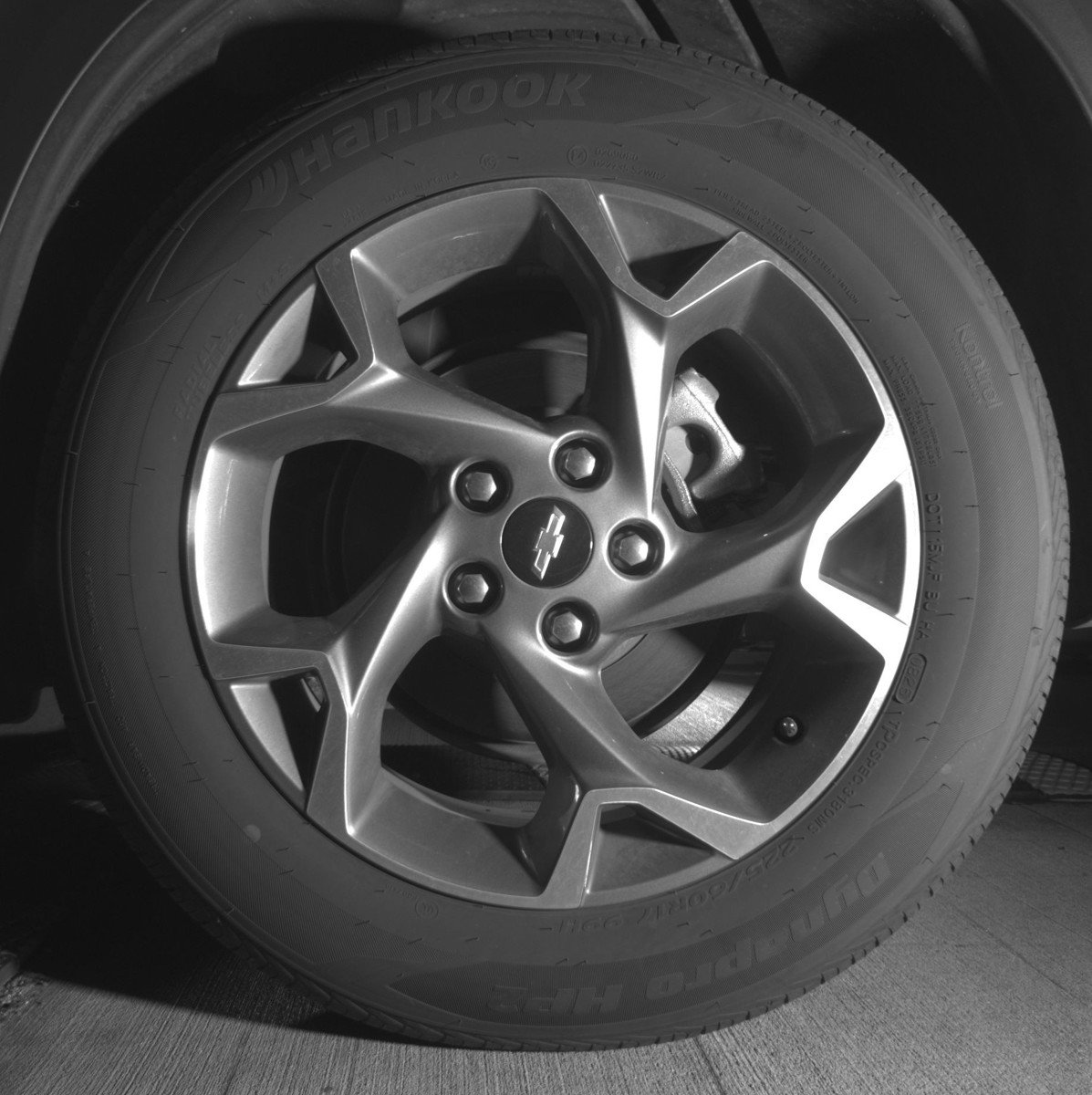 Used 2025 Chevrolet Trax LT w/ LT Convenience Package image 13