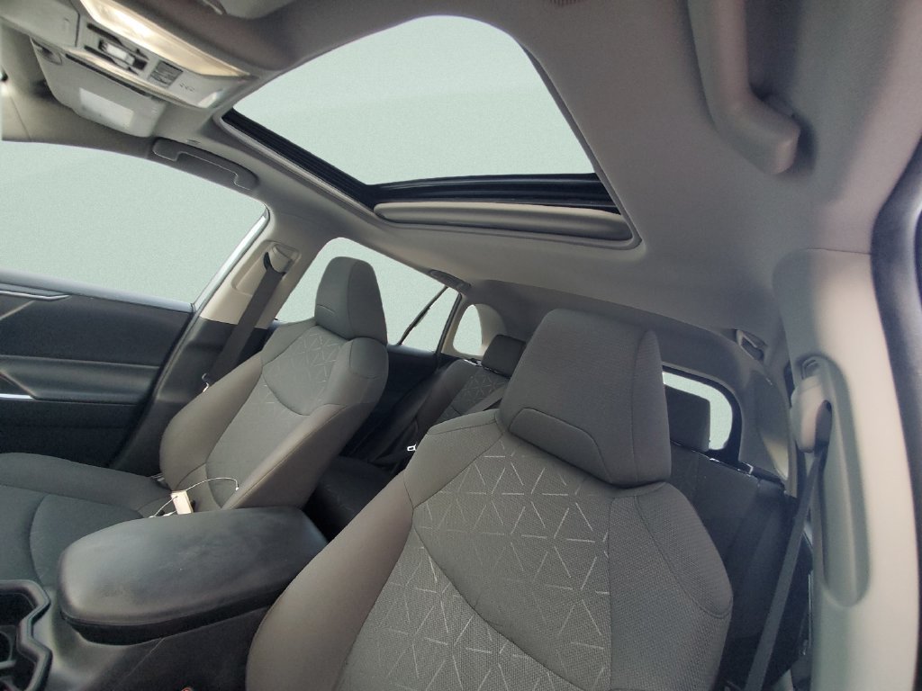 Certified 2024 Toyota RAV4 XLE w/ Convenience Package FWD image 17