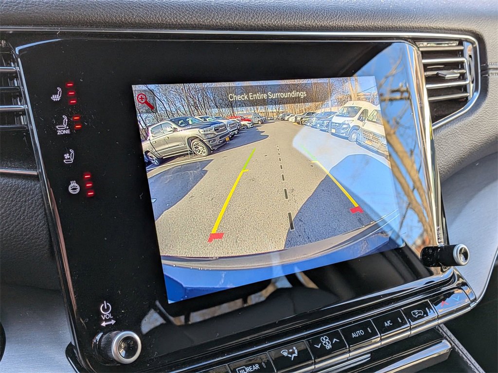 Used 2023 Jeep Wagoneer Series II image 19